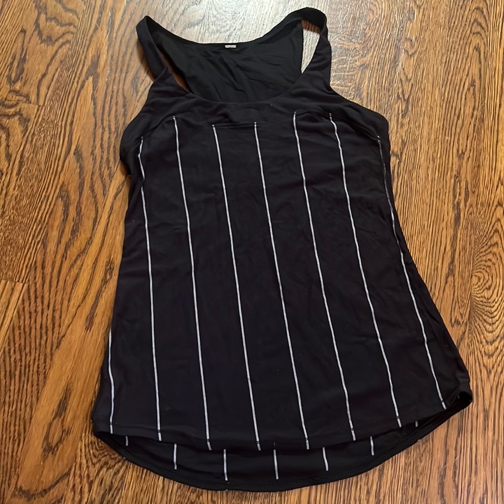 Lululemon workout top extra small racer back
